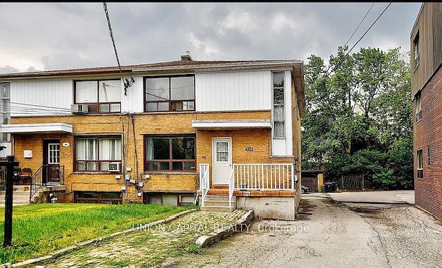 1st image of 100 Rajah St #2