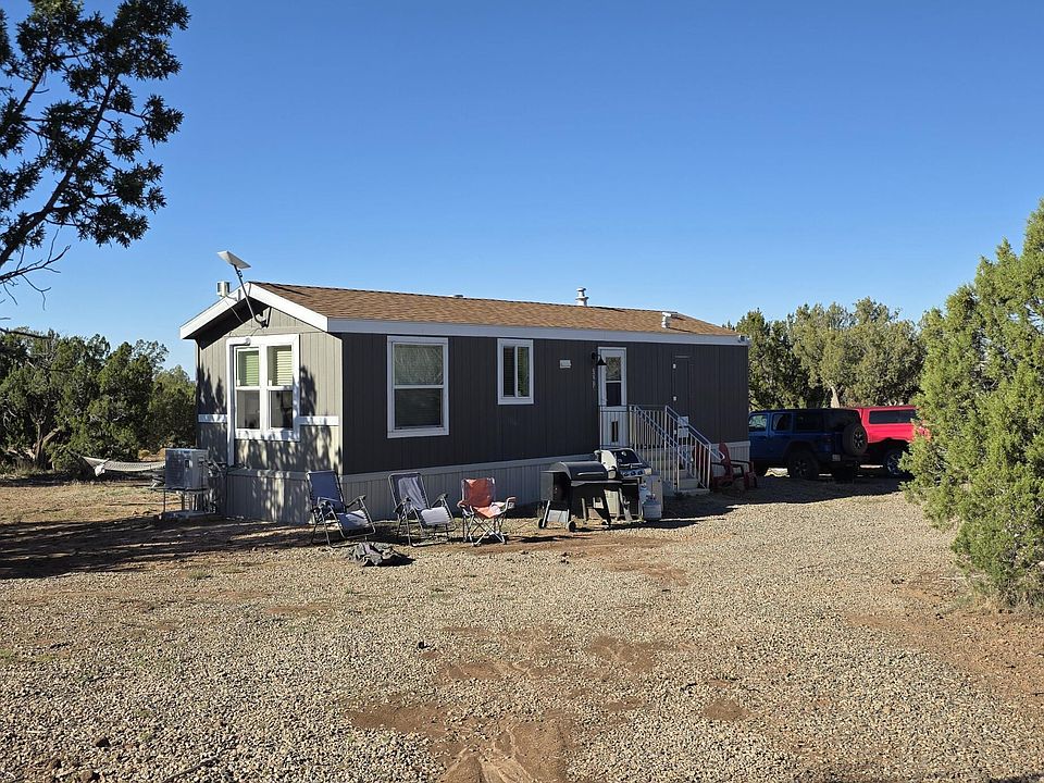 1st image of 35636 W Elk Ln
