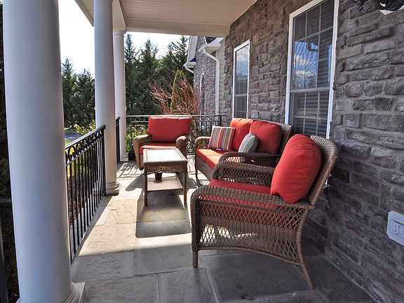 4th image of 3819 Chapman Drive