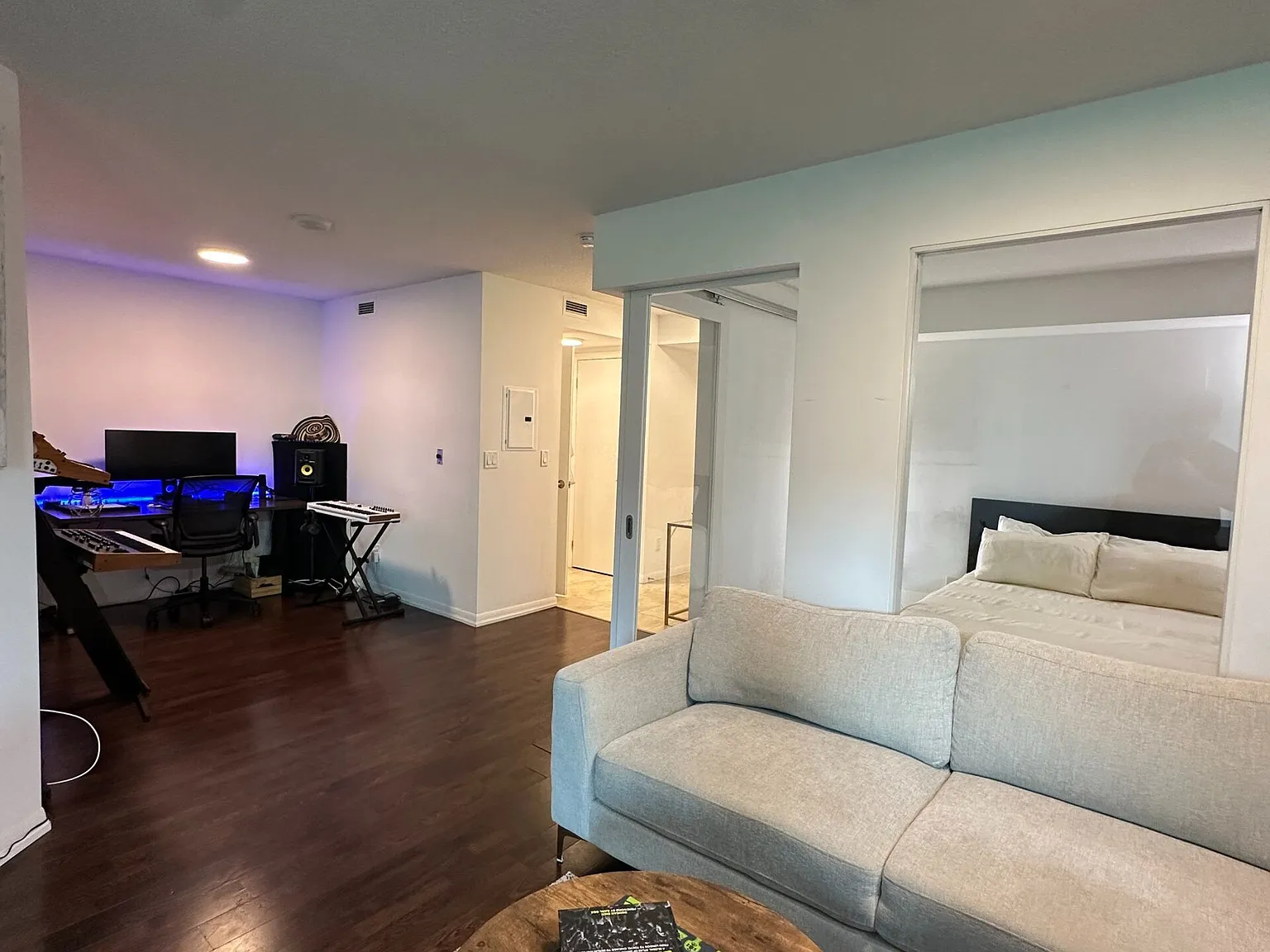 2 bed, $2,400 — Photo 4