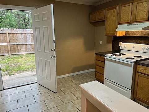 4th image of 7700 County Road 2193 #10918840