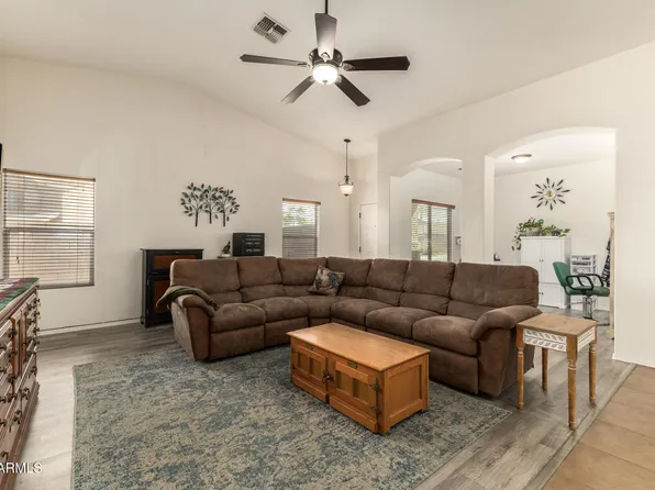 44296 W DESERT PLANT Trail, Maricopa, AZ 85139