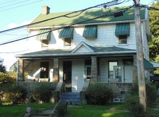 51 Walkers Mill Rd, Oakdale, PA 15071