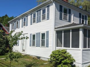 62 Oak St, Boothbay Harbor, ME 04538