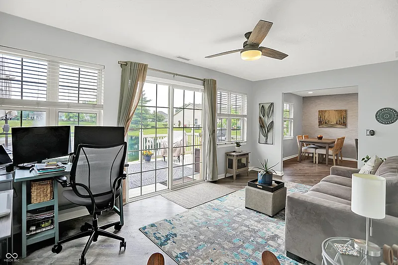 Thumbnail 13
