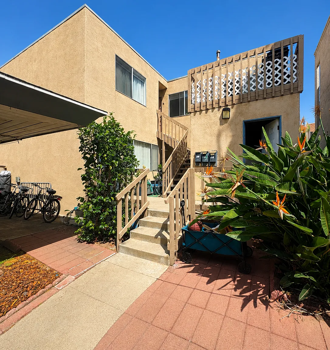 1 bed, $2,895 — Photo 1