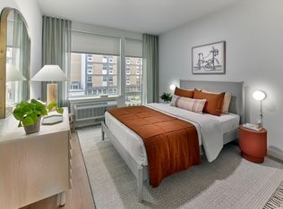 242 Saint Pauls Ave #204, Jersey City, NJ 07306