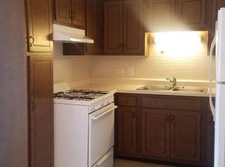 10640 Parkside Ave #9, Chicago Ridge, IL 60415