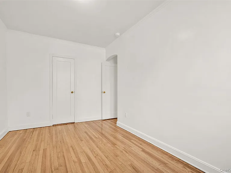 3319 143rd St — Photo 23