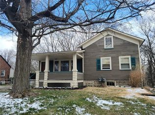 9719 Columbia Rd, Olmsted Falls, OH 44138