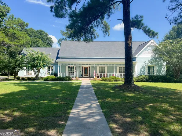118 Sunrise Dr, Eufaula, AL 36027