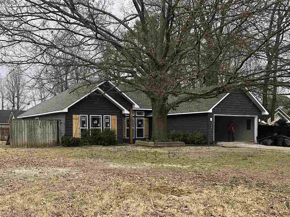 1st image of 408 Greenmeadow Ln
