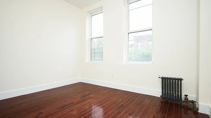 Rented by Nooklyn NYC LLC | media 31