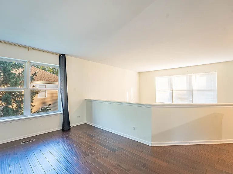 965 Summerhill Dr — Photo 12