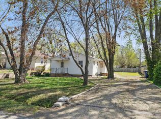 304 S 2nd St, Towanda, KS 67144