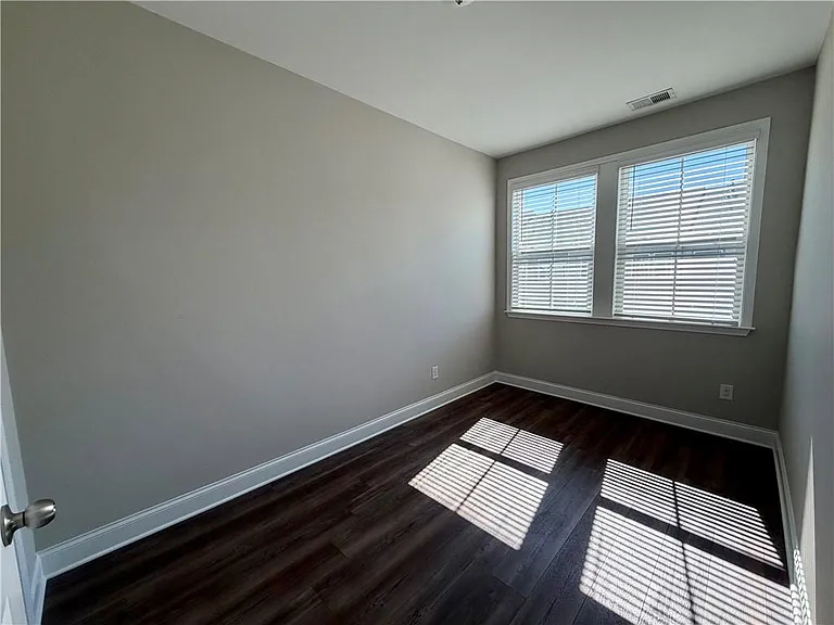 324 Overture Ct — Photo 15