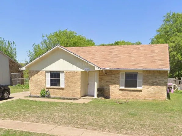 3732 Seven Gables St, Fort Worth, TX 76133