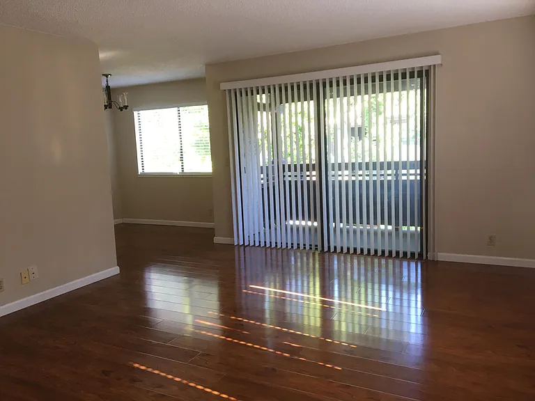 765 San Antonio Rd #30 — Photo 4