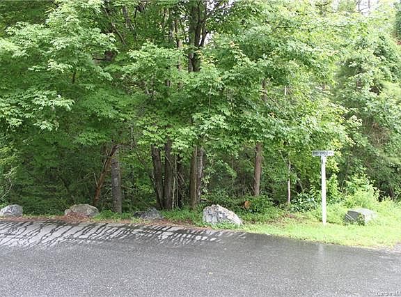 2nd image of 1 & 5 Crest Circle Dr