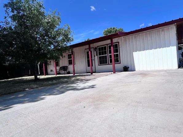 620 W 20th St, Clovis, NM 88101