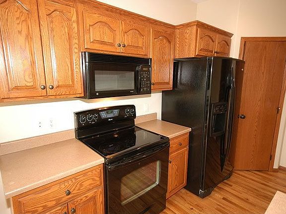 Hardwood floors in kitchen