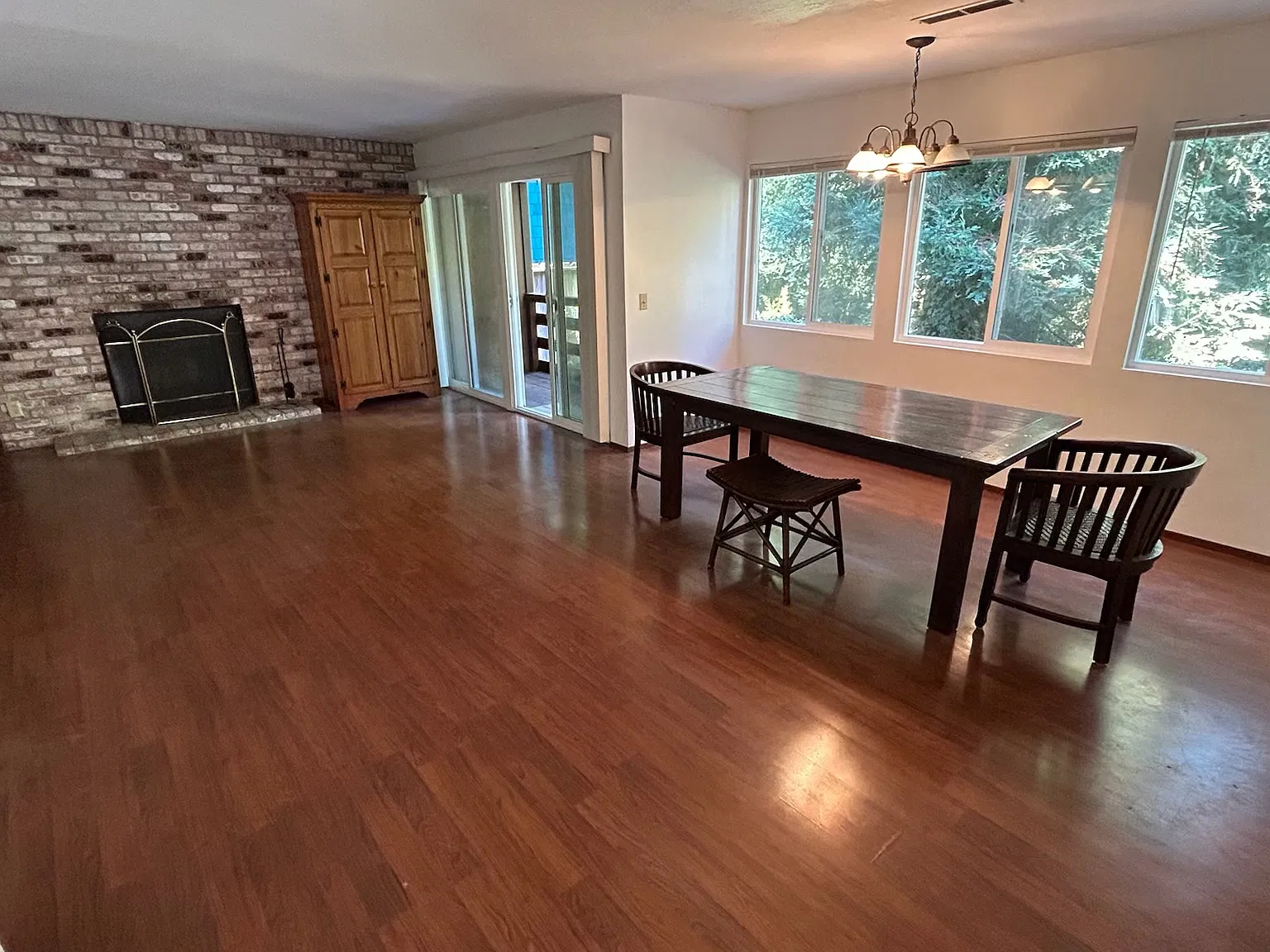 2 bed, 1650 sqft, $3,950 — Photo 2