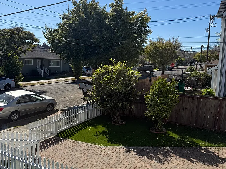 Saint Charles St — Photo 12