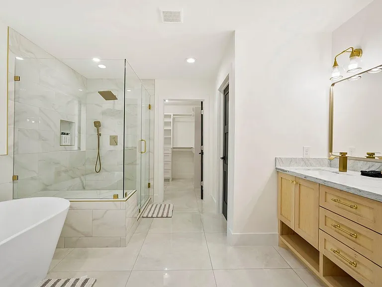 3327 Freshmeadows Dr — Photo 26
