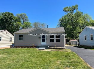 11029 Saint Raphael Ln, Saint Ann, MO 63074
