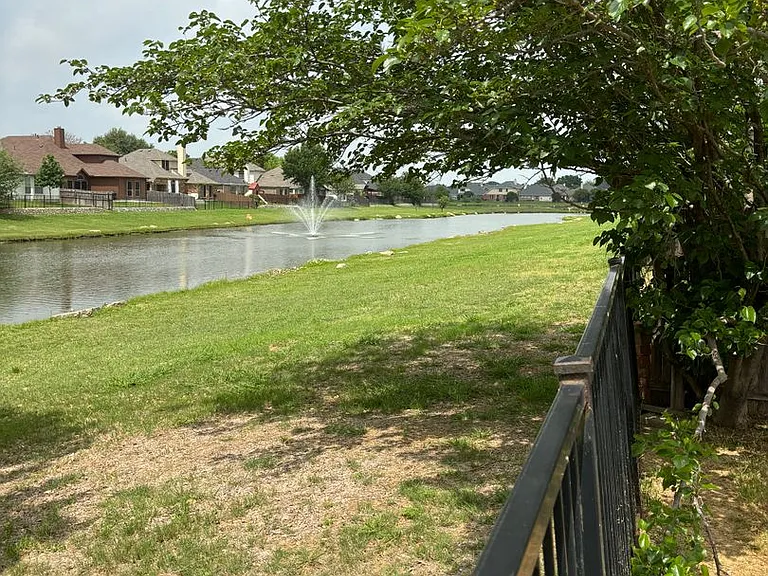 11405 Gloriosa Dr — Photo 10