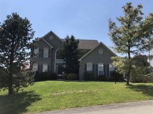 140 Cherrywood Dr, New Kensington, PA