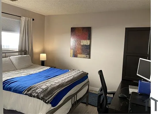 2 bed, 960 sqft, $3,300 — Photo 3