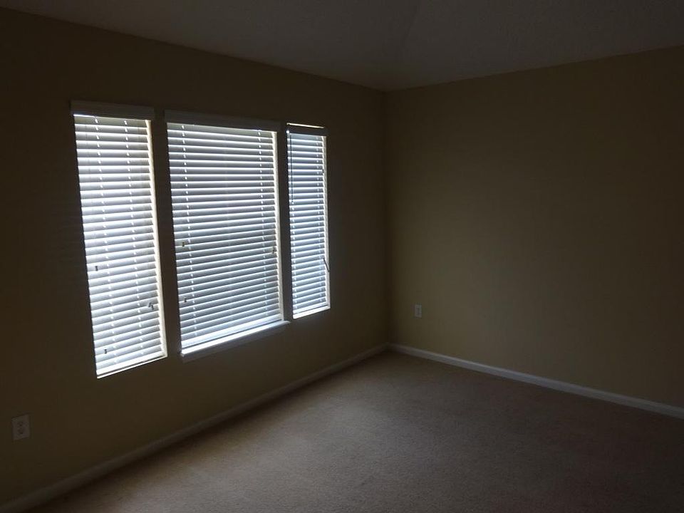 1st image of 7428 Cliff Cottage Dr