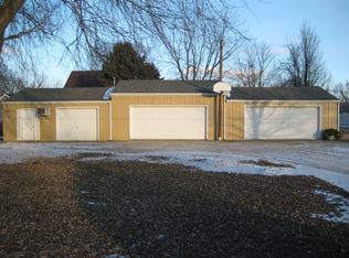 308 S Harrison St, Sidney, IL