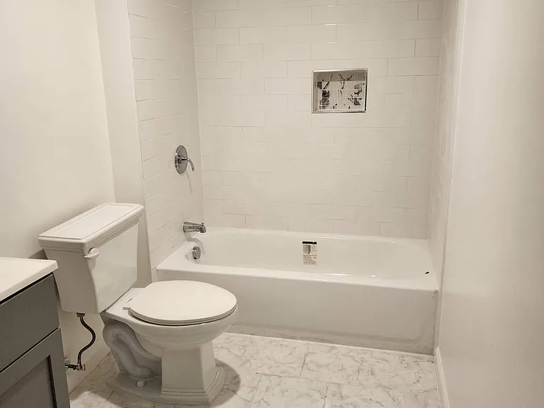 696 Dr Martin Luther King Jr Blvd #3 — Photo 11