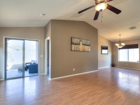 5th image of 42466 W Sunland Dr