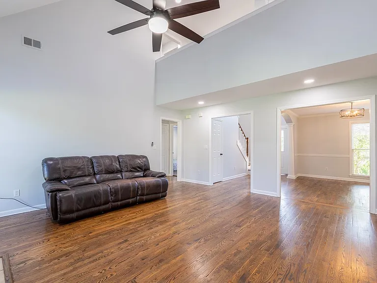 10191 Wynmanor Dr — Photo 8