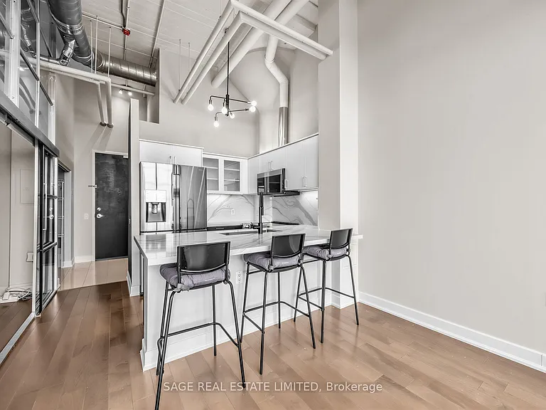 1001 Roselawn Ave #424 — Photo 11