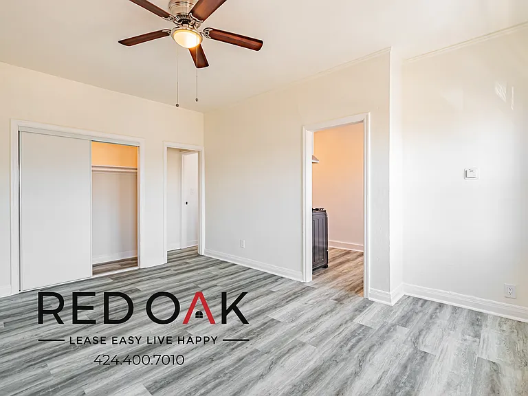 212 Normandie Ave #1 — Photo 3