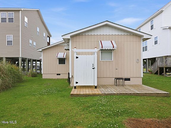 3rd image of 510 W Bogue Boulevard
