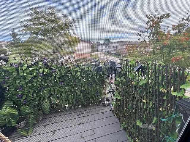 1st image of 356 Washington Ct