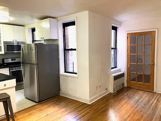 Rented by Douglas Elliman | media 10