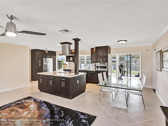 3rd image of 6614 NW 95th Ave