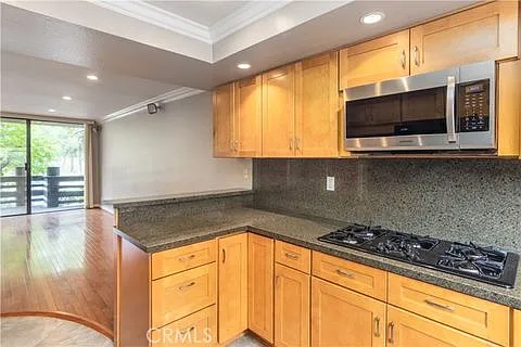 21820 Marylee St #225 — Photo 28