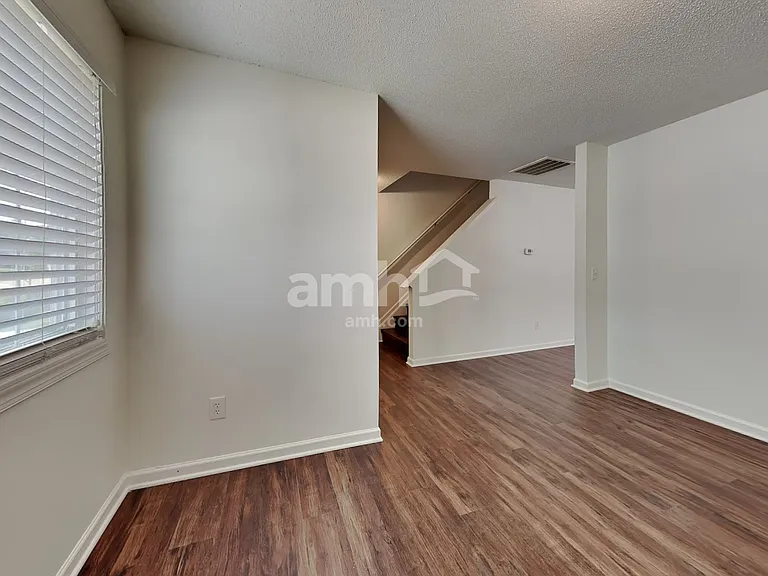 808 Topsail Dr — Photo 8