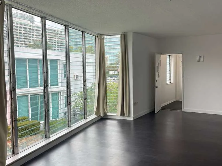 10178 Collins Ave #202 — Photo 10