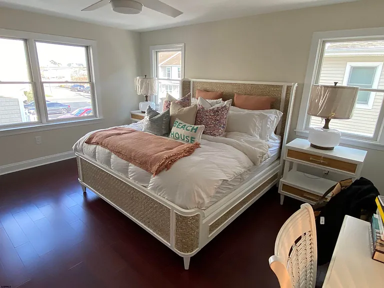 115 N Washington Ave #2 — Photo 13