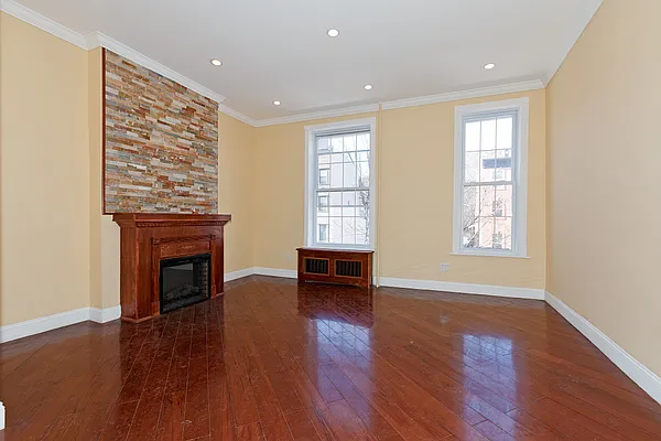 Rented by Mckinley Jones III | media 13