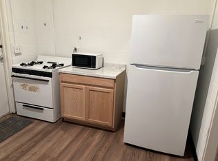 91 Columbus Rd APT 2, Athens, OH 45701