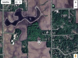 Pioneer Trl, Loretto, MN 55357